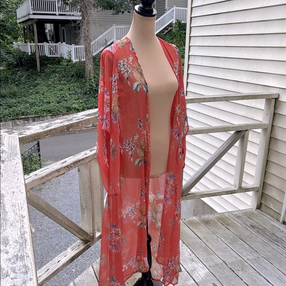 Sheer Floral Maxi Layering Kimono Size L - Picture 3 of 9